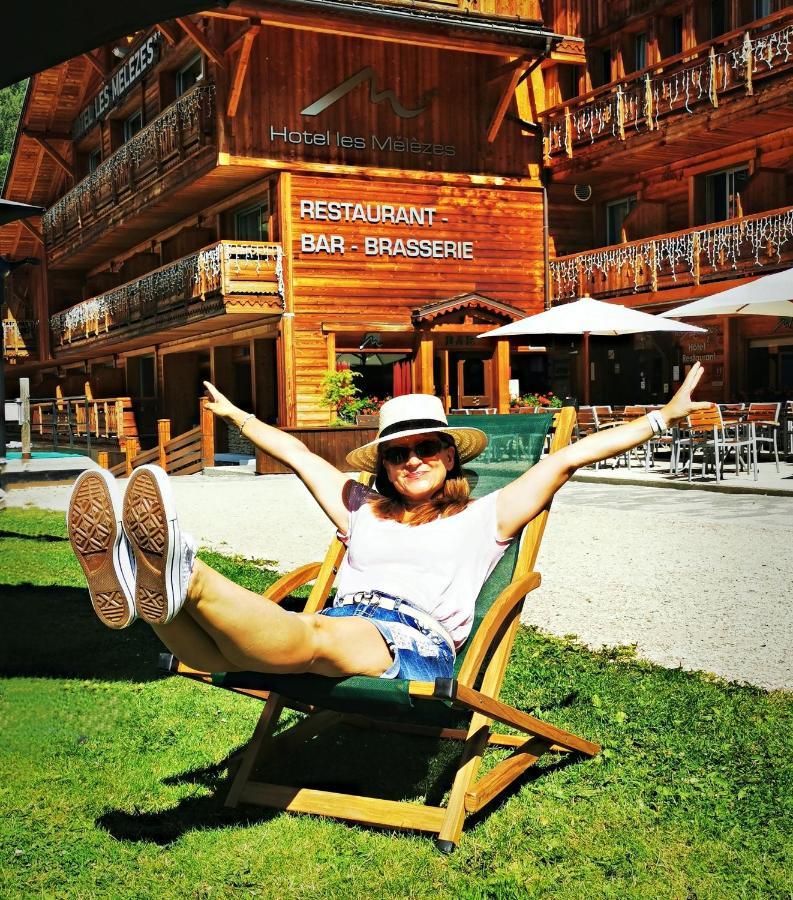 Hotel Les Melezes เลส์เดอซาลป์ ภายนอก รูปภาพ